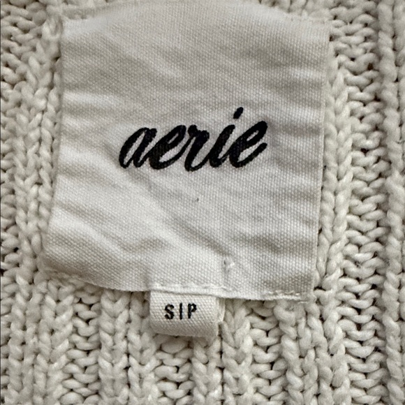 Aerie Oversized Women's Cream Cable Knit Button-down Cardigan Sweater Size L - Picture 4 of 8